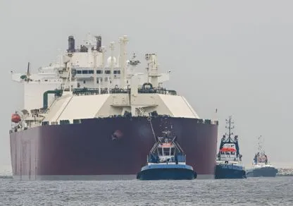Freight forwarding Qatar with air, sea, and land transport solutions